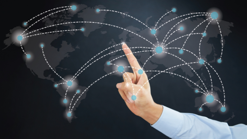 Segundo Paulo Roberto Gomes Fernandes, a estratégia de crescimento da Liderroll projeta maior presença global e fortalecimento do mercado interno.